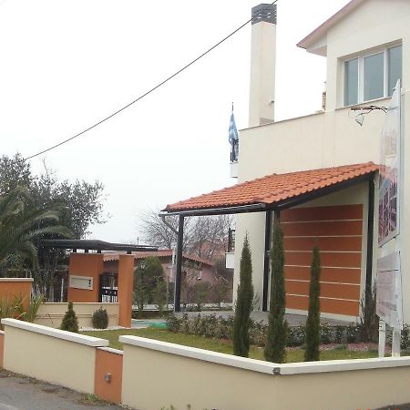 Sole E Mare Apartment Ormos  Екстериор снимка
